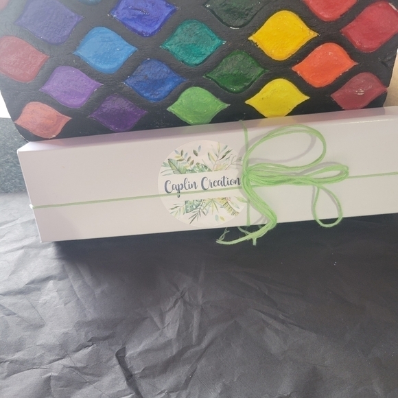 COPY - COPY - NEW Handmade 7 Butterflies Crayons Speckled Rainbow Gift Packaged - Picture 5 of 5